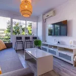 Apartamento 1 En Estadio Sevilla, 6 Plazas Y Metro